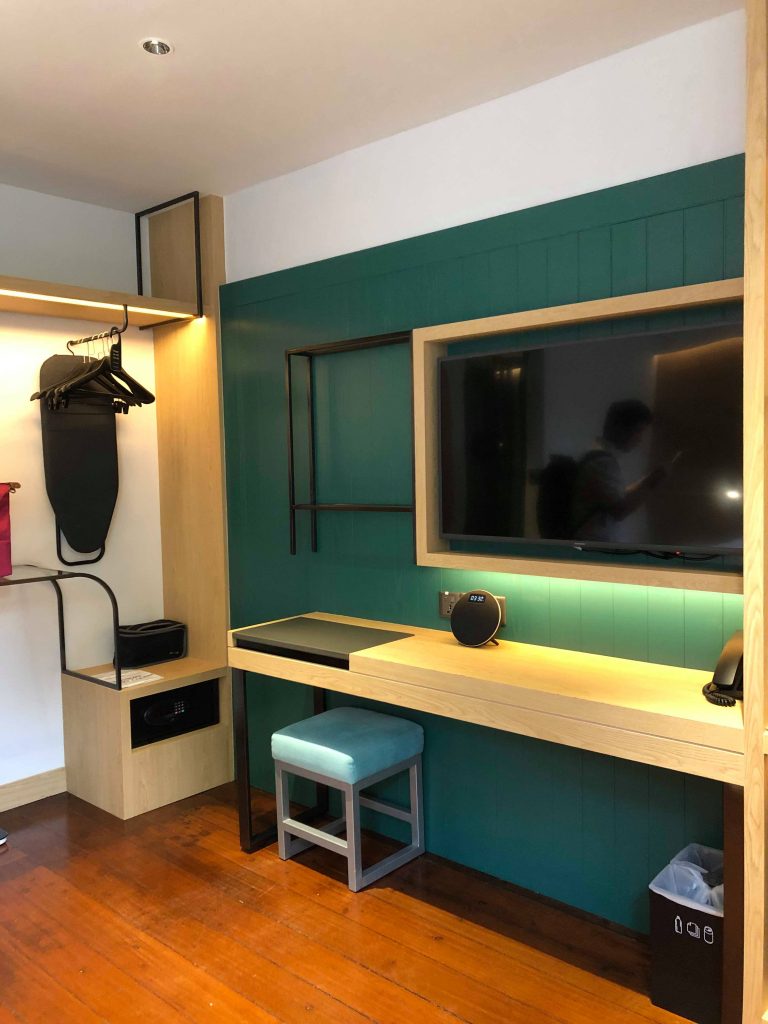 Pic of the  Entertain Room at KeSa House